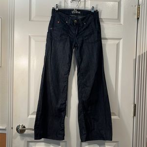 Vintage Hudson bell bottom jeans in excellent condition, size 25, 28” inseam